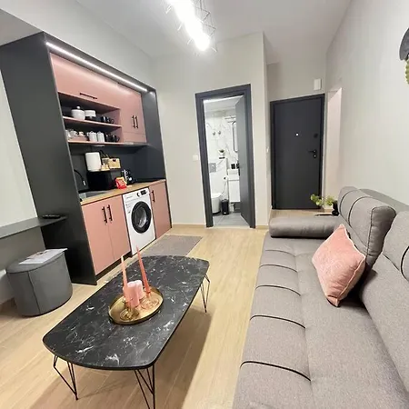 Km Ethnikis Amynis B *