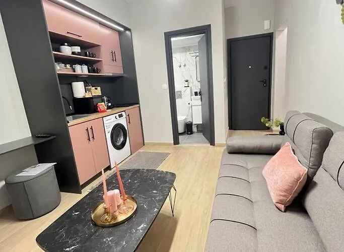 Km Ethnikis Amynis B *